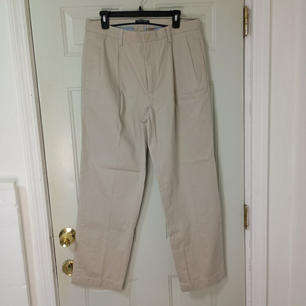Nautica Pants Pleated Khaki Mens 33Wx30L 100% Cotton Business or Casual